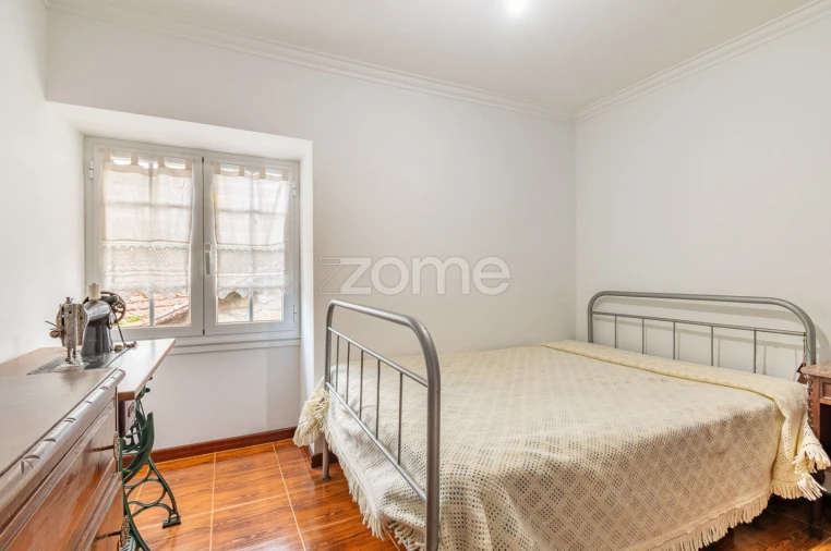 Moradia T4 para Venda em Chave Foto 23