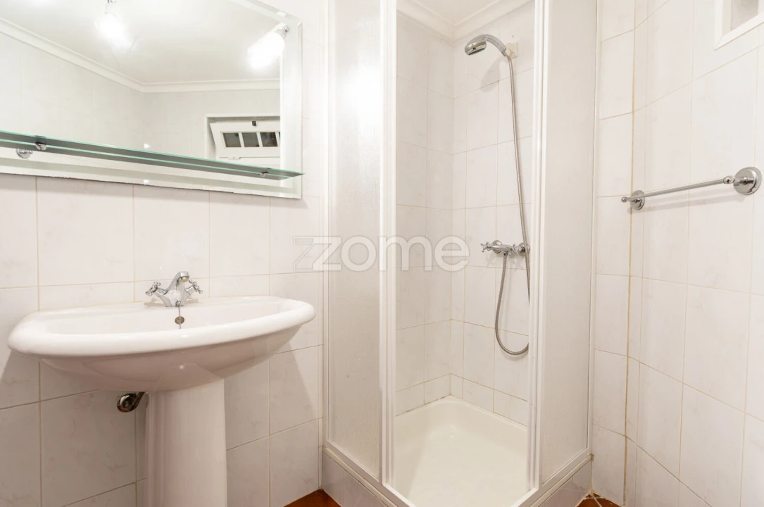 Moradia T4 para Venda em Chave Foto 28