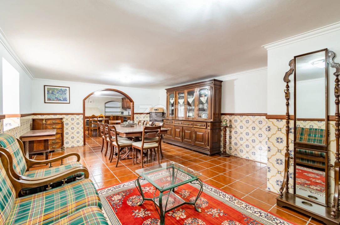 Moradia T4 para Venda em Chave Foto 7