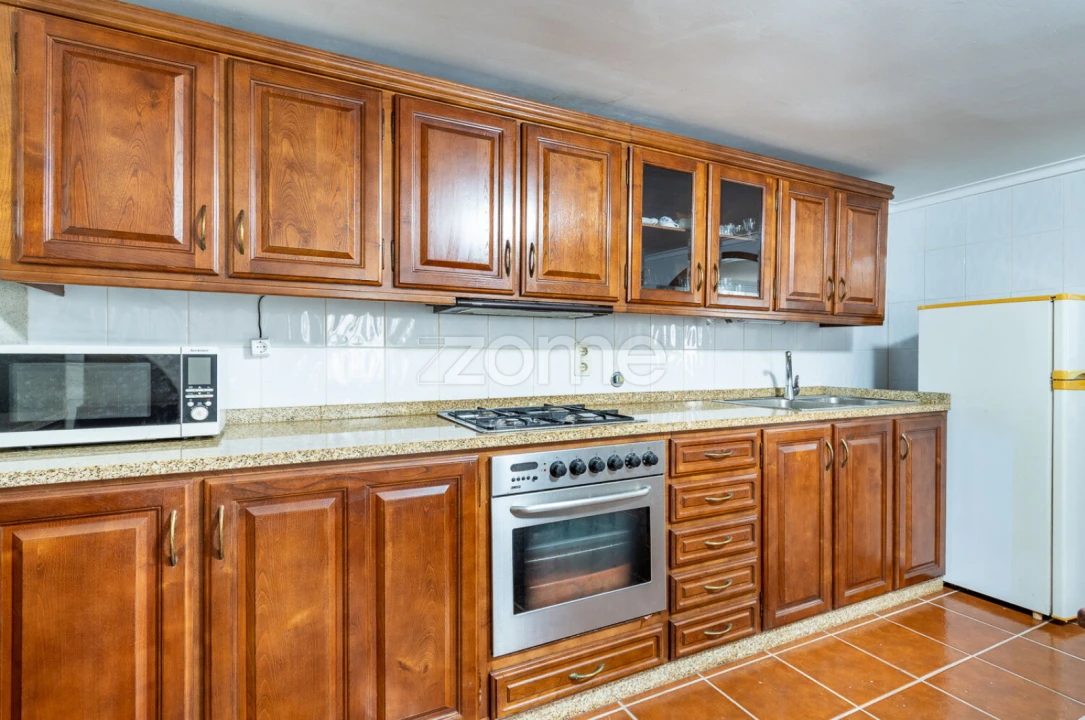 Moradia T4 para Venda em Chave Foto 10