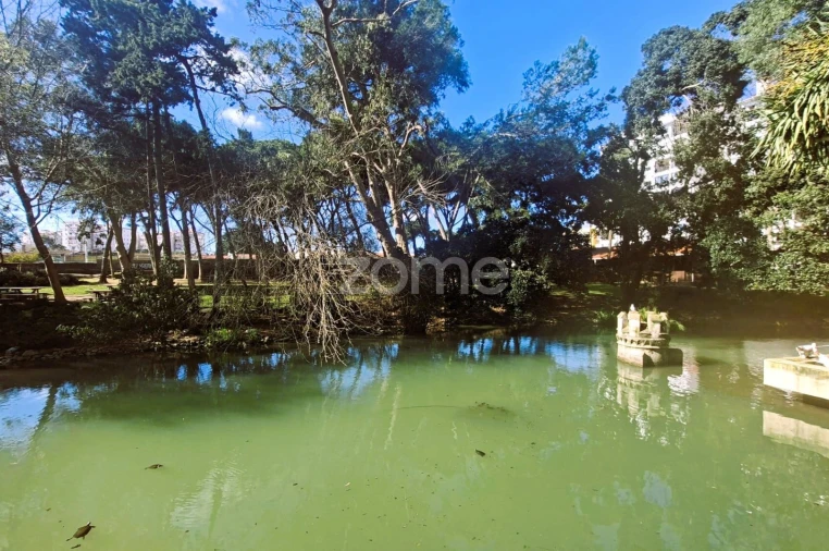 Apartamento T3 para Arrendamento em Carcavelos e Parede Foto 42