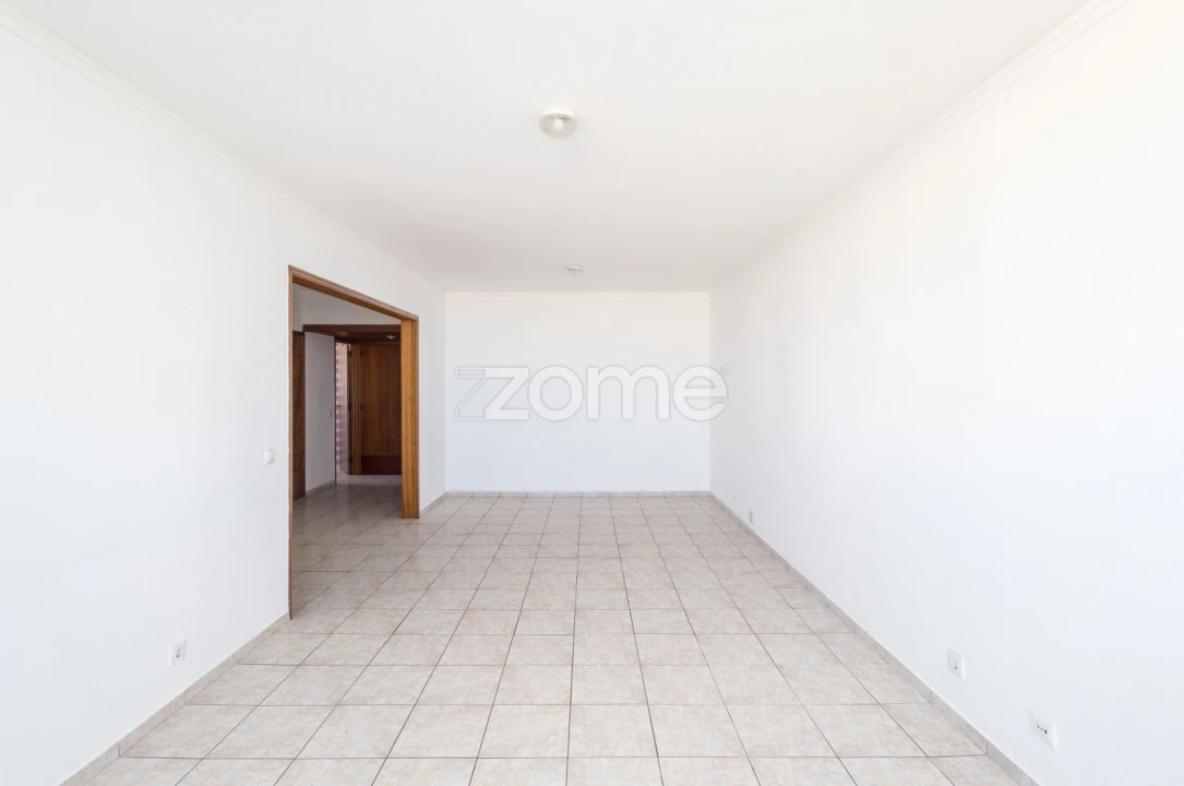 Apartamento T3 para Arrendamento em Carcavelos e Parede Foto 17