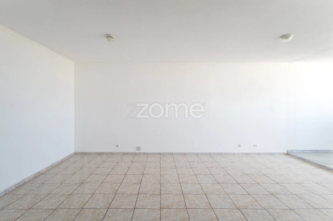 Apartamento T3 para Arrendamento em Carcavelos e Parede Foto 19