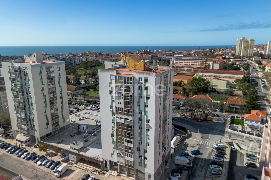 Apartamento T3 para Arrendamento em Carcavelos e Parede Foto 3