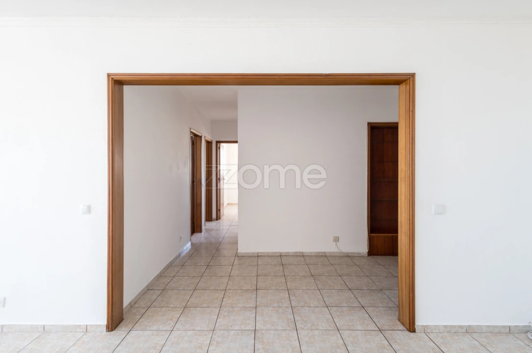 Apartamento T3 para Arrendamento em Carcavelos e Parede Foto 18