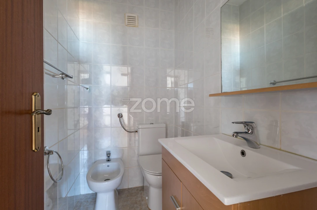 Apartamento T3 para Arrendamento em Carcavelos e Parede Foto 26