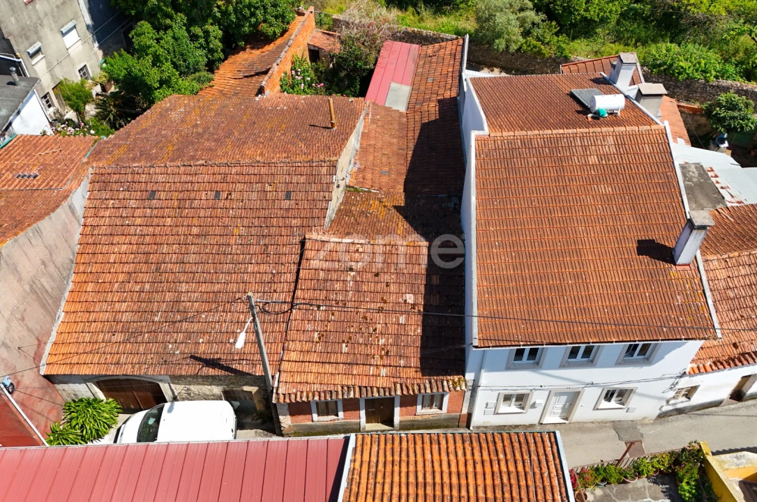 Moradia T2 para Venda em Pampilhosa Foto 1
