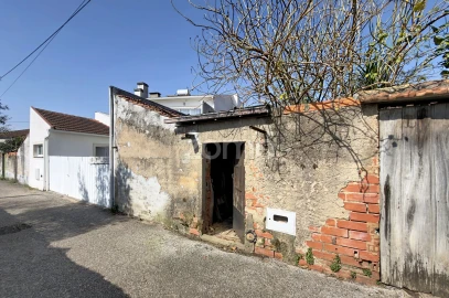 Moradia T2 para Venda em Pampilhosa