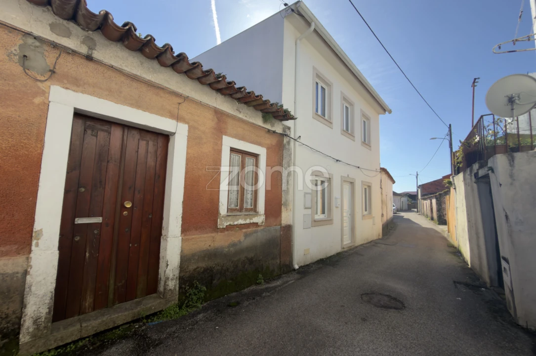 Moradia T2 para Venda em Pampilhosa Foto 4