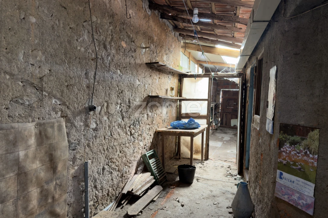 Moradia T2 para Venda em Pampilhosa Foto 1