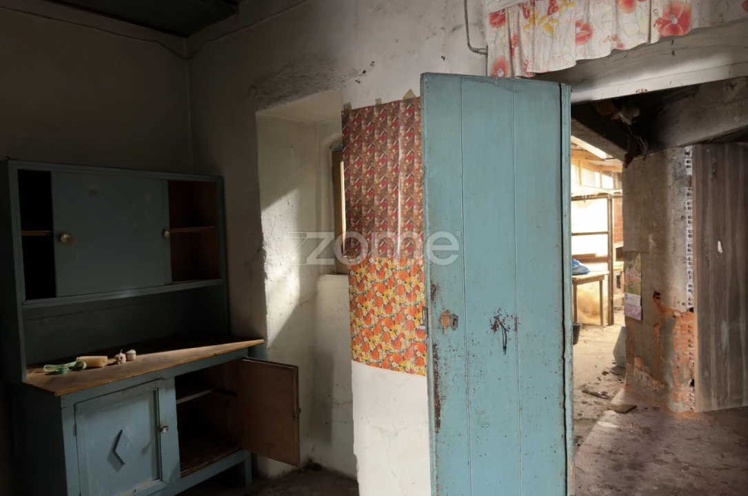 Moradia T2 para Venda em Pampilhosa Foto 9