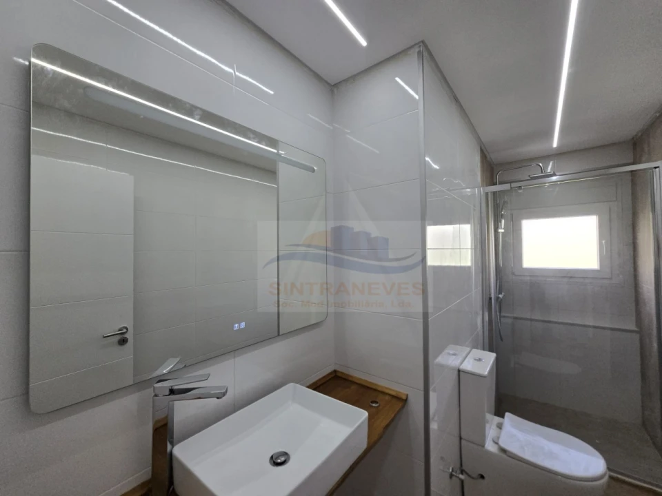 Apartamento T3 para Venda em Mina de Água Foto 12