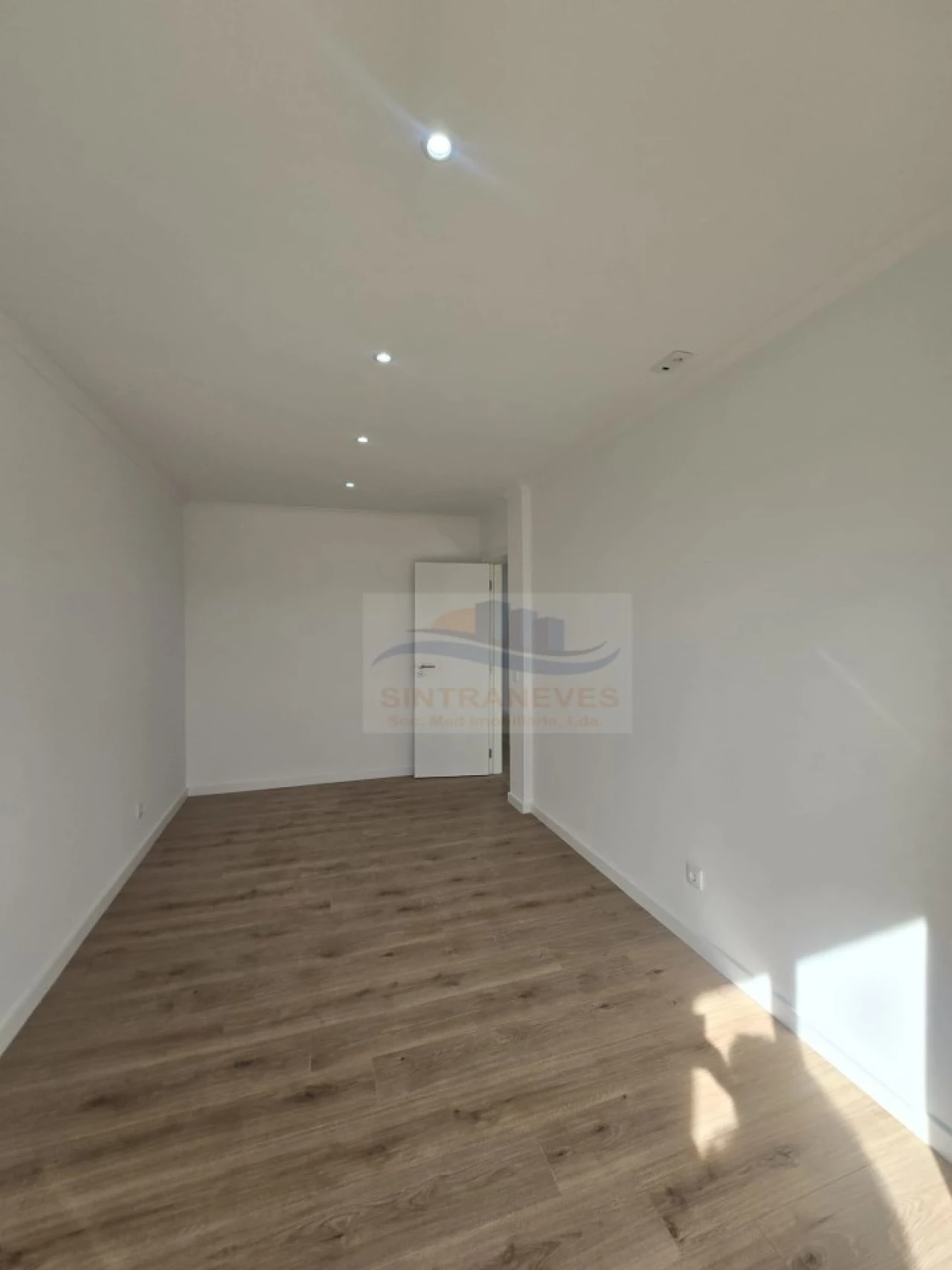 Apartamento T3 para Venda em Queluz e Belas Foto 20