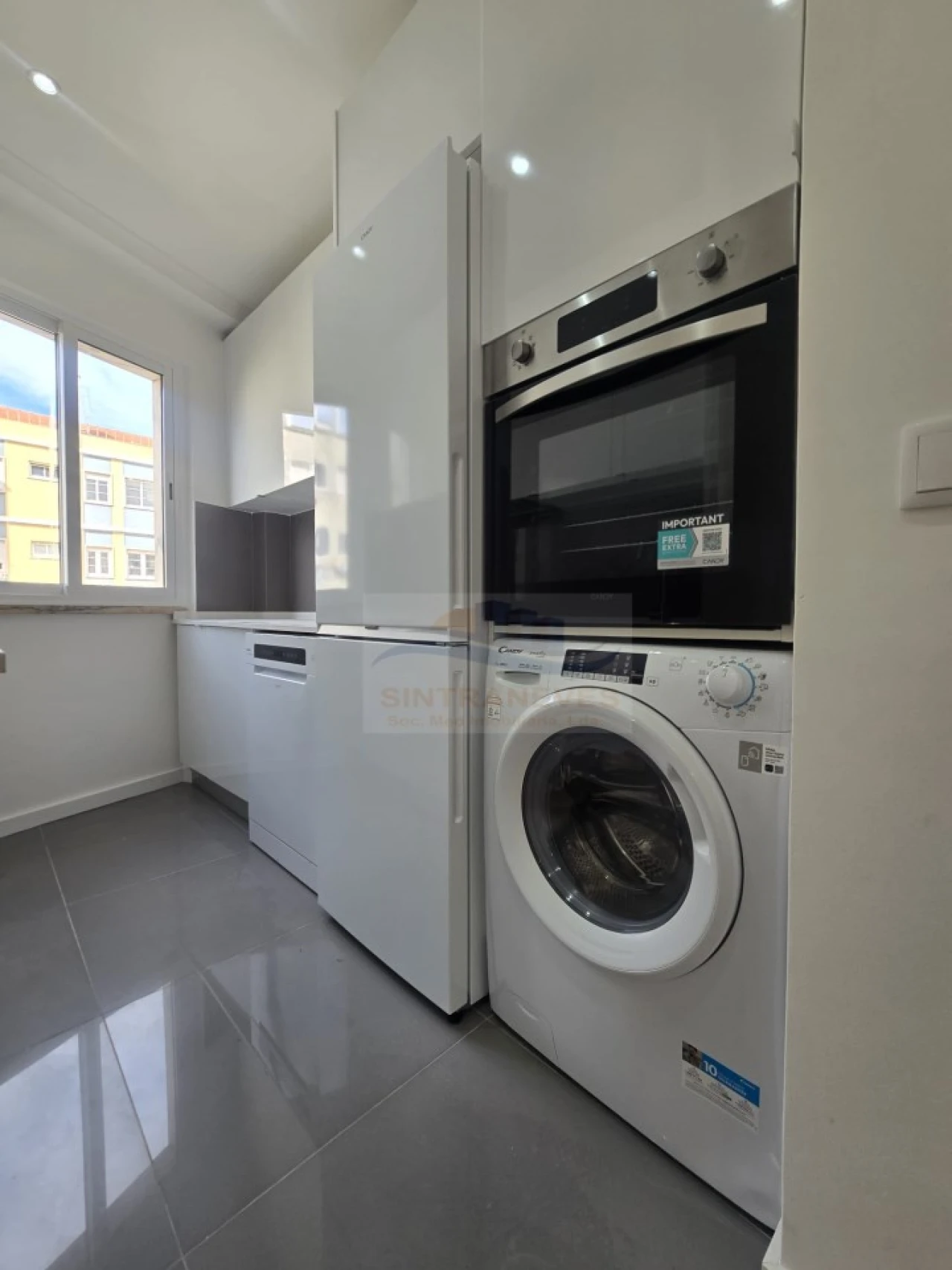 Apartamento T3 para Venda em Queluz e Belas Foto 27