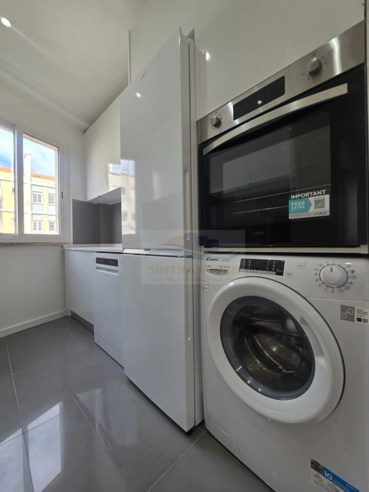 Apartamento T3 para Venda em Queluz e Belas Foto 28