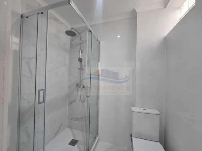 Apartamento T3 para Venda em Queluz e Belas Foto 7