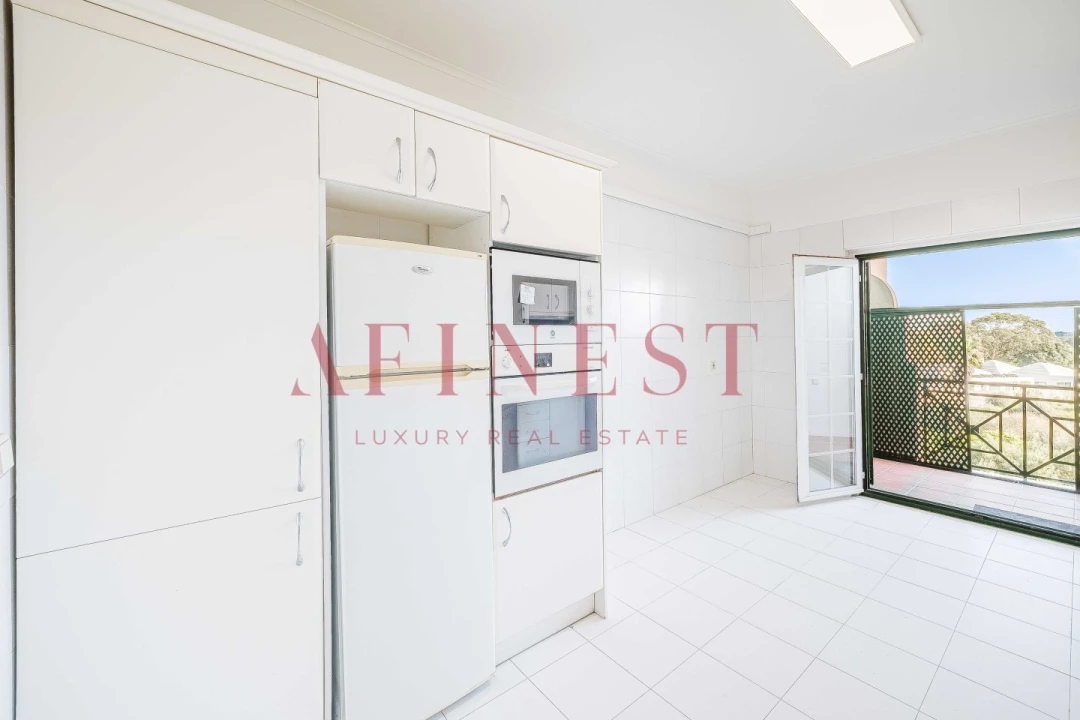 Apartamento T2 para Arrendamento em Santa Maria e São Miguel, São Martinho, São Pedro Penaferrim Foto 13