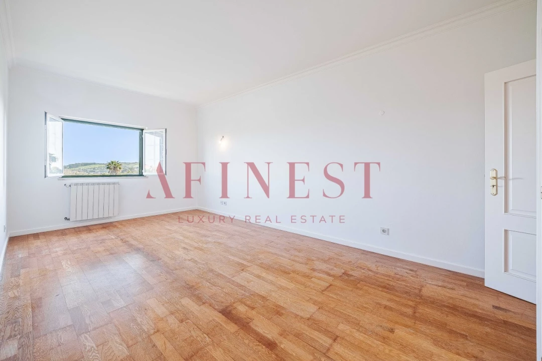 Apartamento T2 para Arrendamento em Santa Maria e São Miguel, São Martinho, São Pedro Penaferrim Foto 25