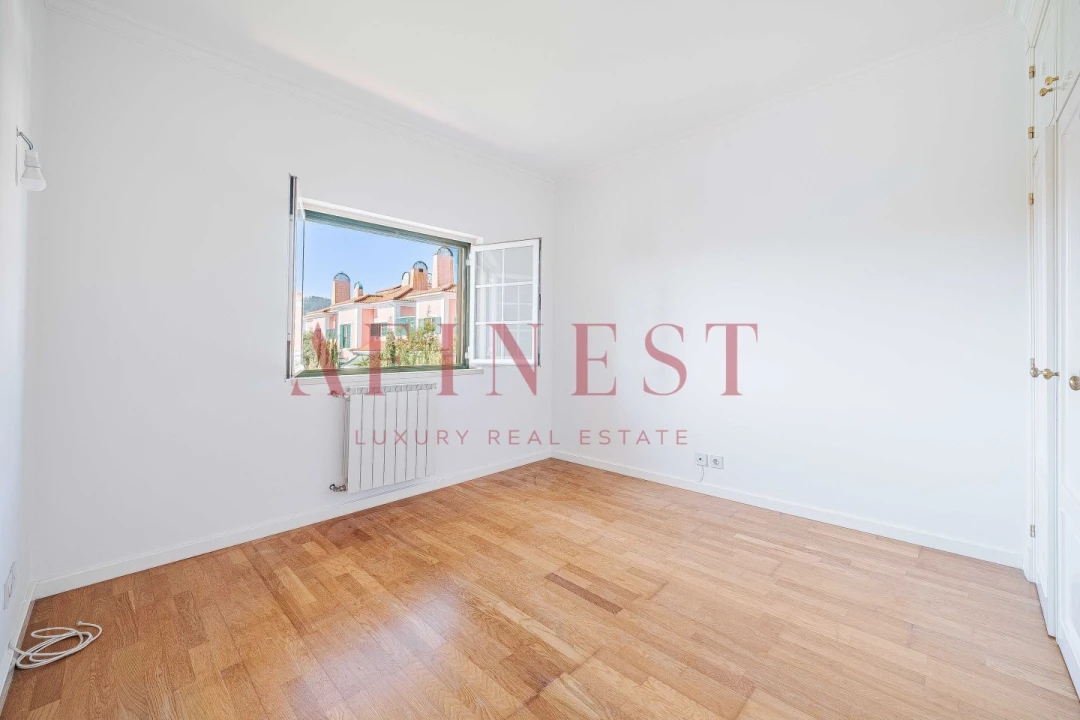 Apartamento T2 para Arrendamento em Santa Maria e São Miguel, São Martinho, São Pedro Penaferrim Foto 34