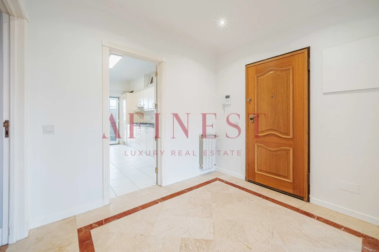 Apartamento T2 para Arrendamento em Santa Maria e São Miguel, São Martinho, São Pedro Penaferrim Foto 23