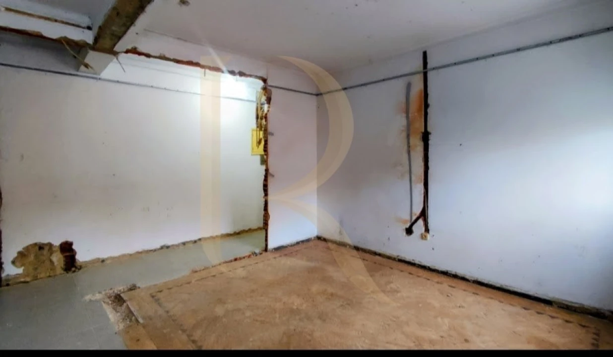 Apartamento T2 para Venda em Amora Foto 8