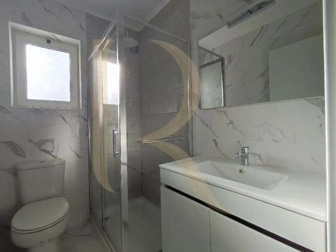 Apartamento T2 para Venda em Amora Foto 3