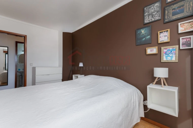 Apartamento T3 para Venda em Peniche Foto 12