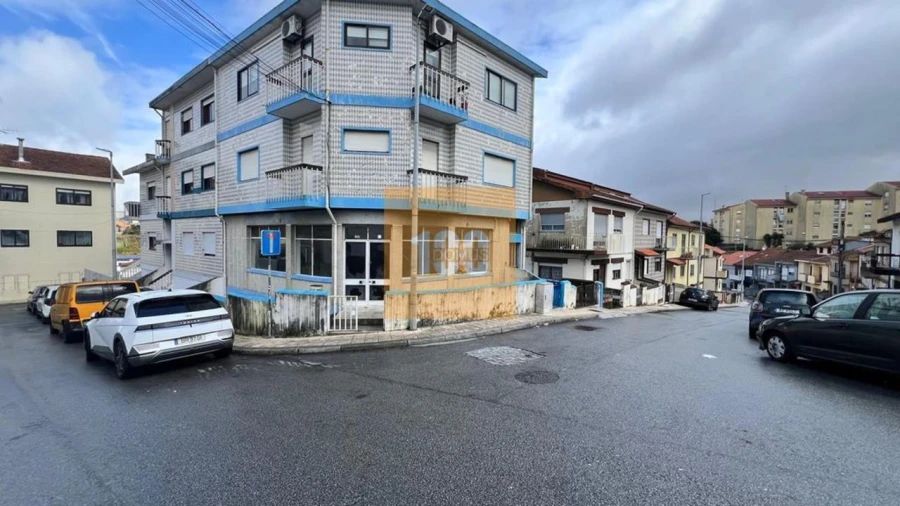 Negócio para Venda em Baguim do Monte (Rio Tinto) Foto 1