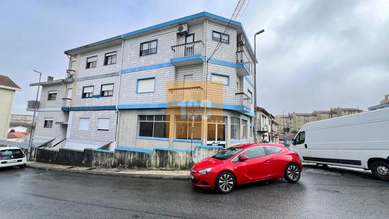 Negócio para Venda em Baguim do Monte (Rio Tinto) Foto 3