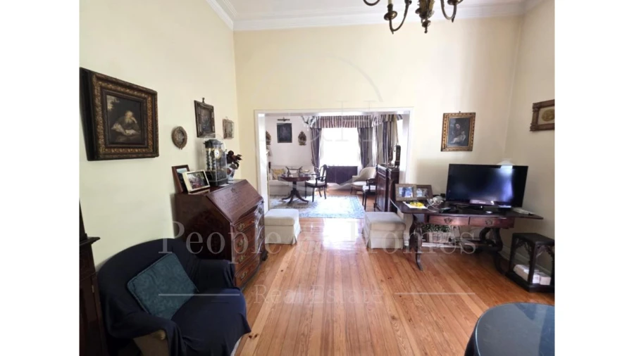 Prédio para Venda em Areeiro Foto 17