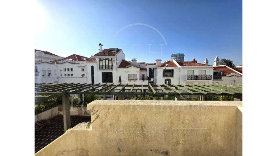 Prédio para Venda em Areeiro Foto 24