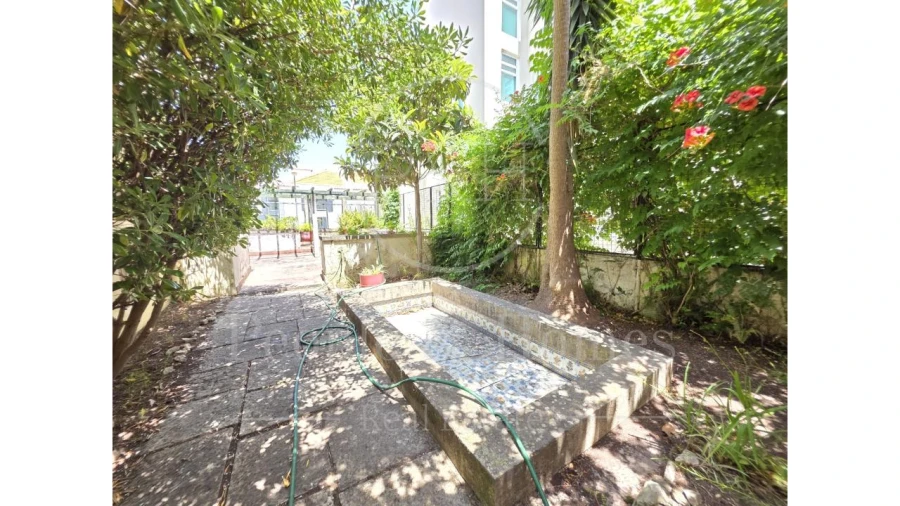 Prédio para Venda em Areeiro Foto 13