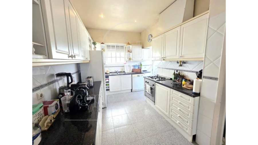 Prédio para Venda em Areeiro Foto 25