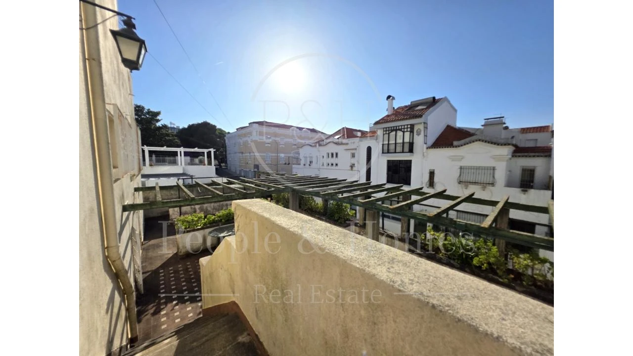 Prédio para Venda em Areeiro Foto 23