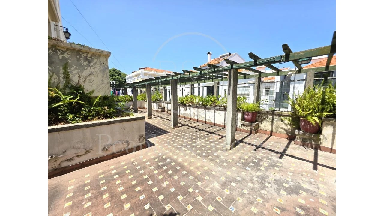 Prédio para Venda em Areeiro Foto 10