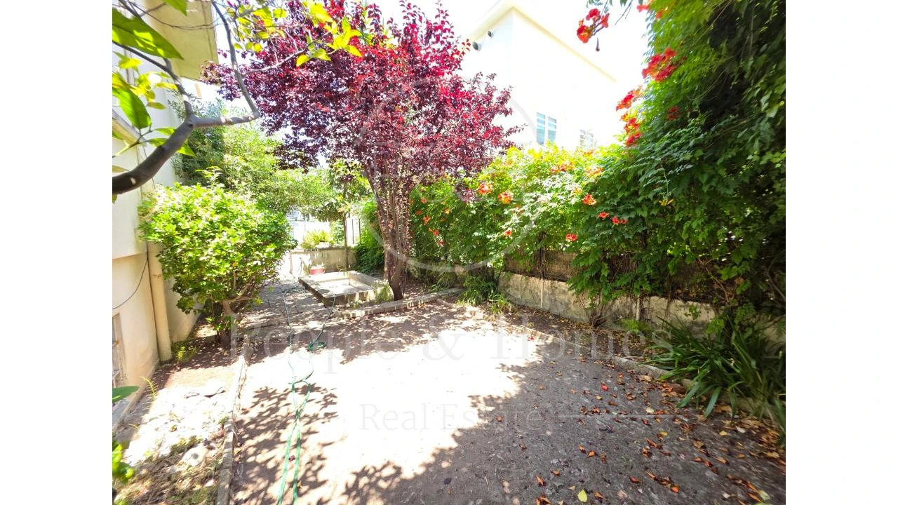 Prédio para Venda em Areeiro Foto 8