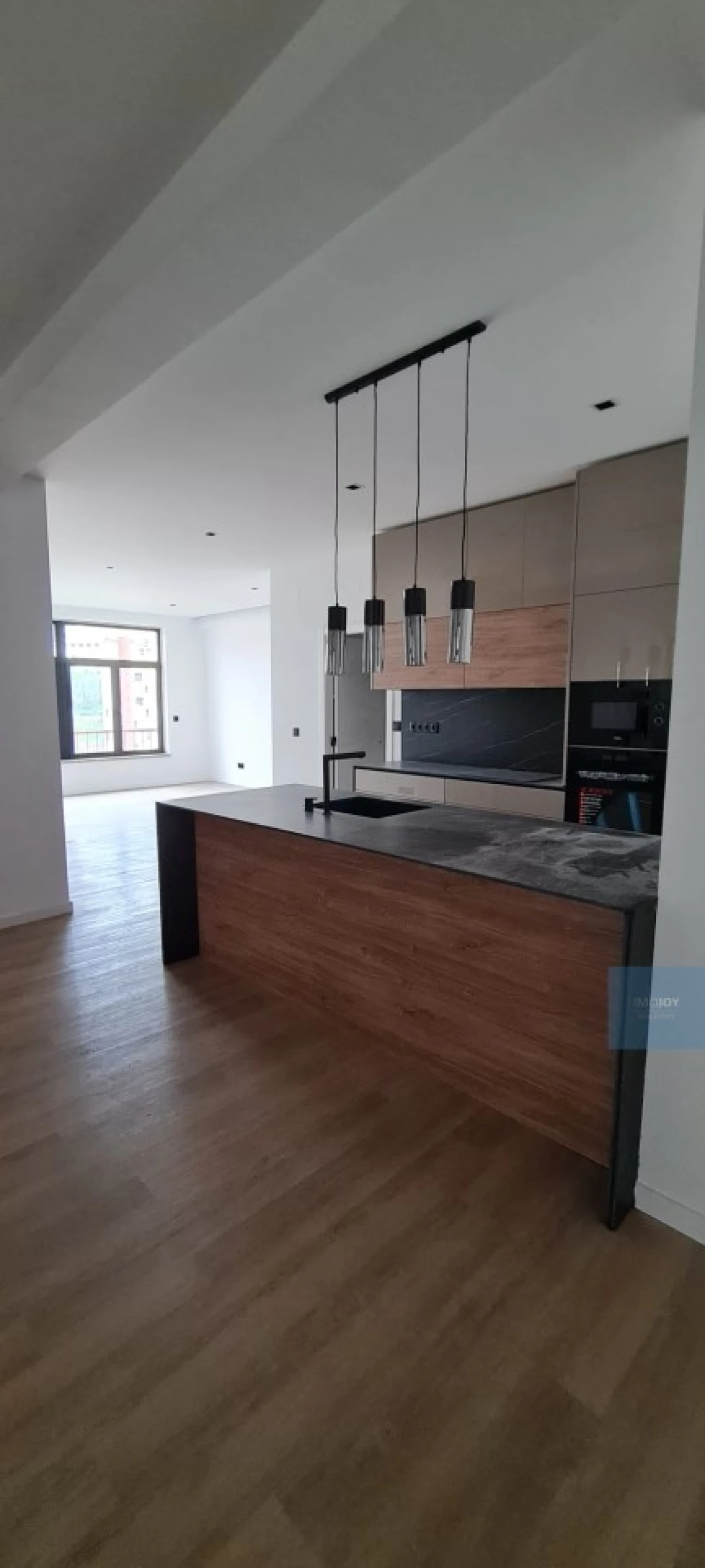 Apartamento T1 para Venda em Massamá e Monte Abraão Foto 16