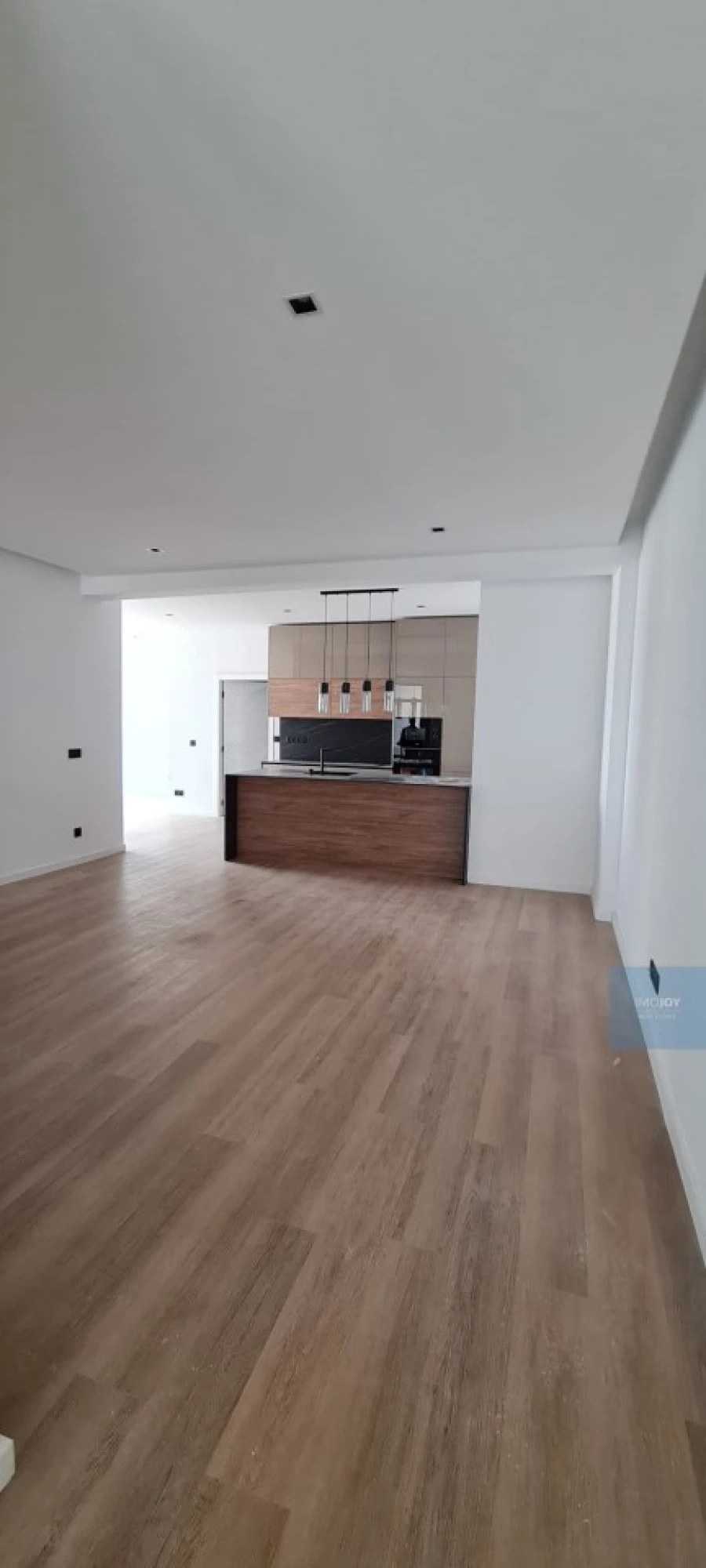 Apartamento T1 para Venda em Massamá e Monte Abraão Foto 13