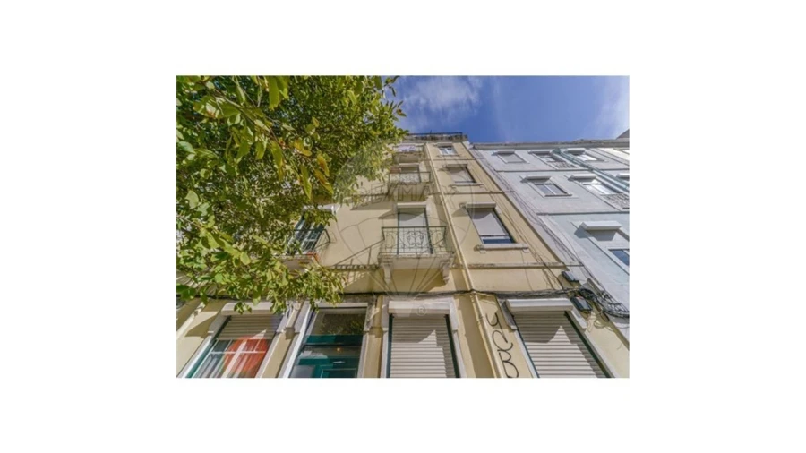 Apartamento T3 para Venda em Arroios Foto 7