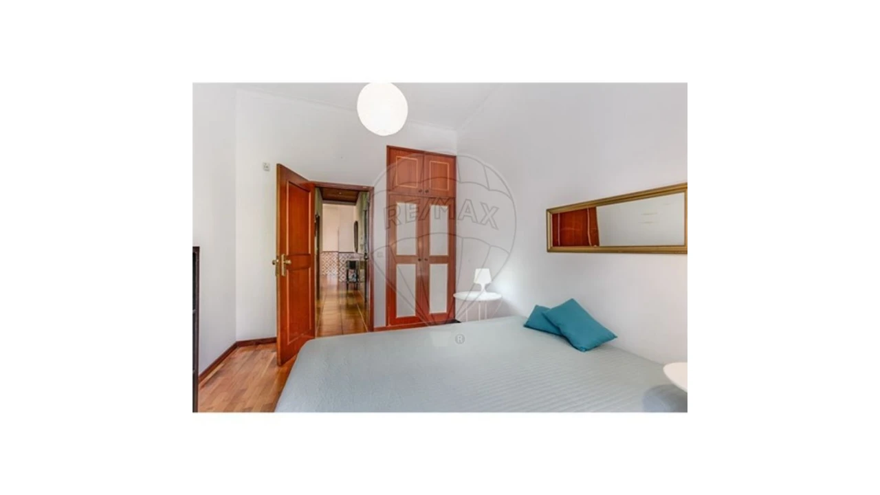 Apartamento T3 para Venda em Arroios Foto 2