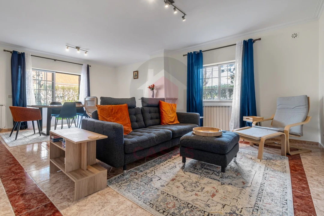 Moradia T4 para Venda em Caldas da Rainha - Santo Onofre e Serra do Bouro Foto 14