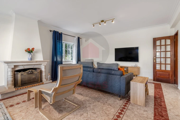 Moradia T4 para Venda em Caldas da Rainha - Santo Onofre e Serra do Bouro Foto 13