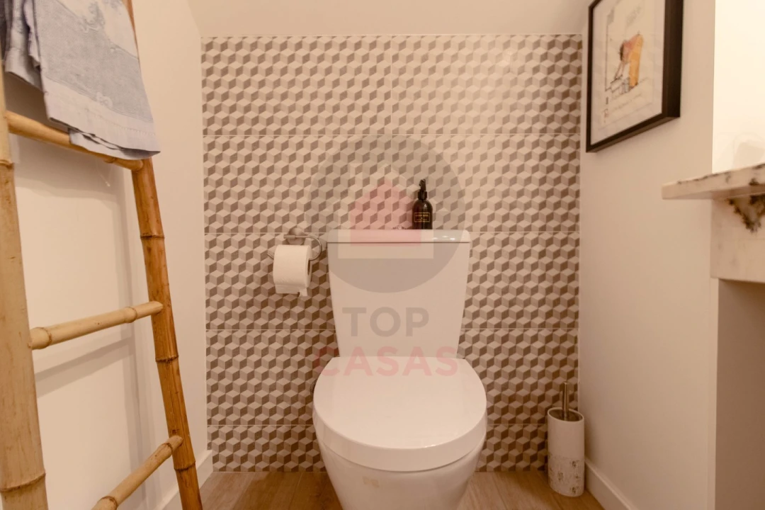 Moradia T4 para Venda em São Martinho do Porto Foto 13