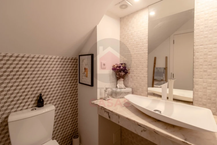 Moradia T4 para Venda em São Martinho do Porto Foto 12