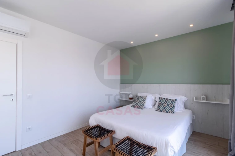 Moradia T4 para Venda em São Martinho do Porto Foto 30