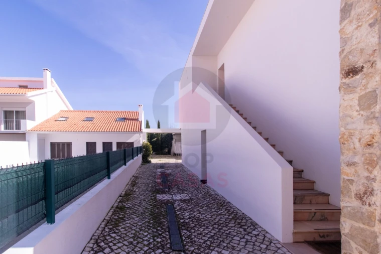 Moradia T4 para Venda em São Martinho do Porto Foto 44