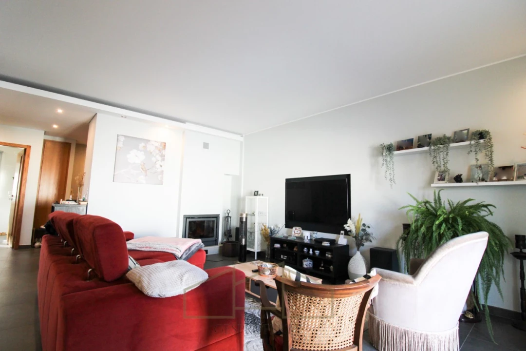 Moradia T3 para Venda em Charneca de Caparica e Sobreda Foto 9