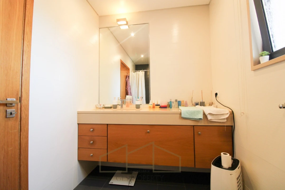 Moradia T3 para Venda em Charneca de Caparica e Sobreda Foto 32