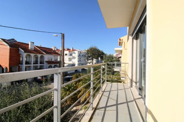 Moradia T3 para Venda em Charneca de Caparica e Sobreda Foto 23