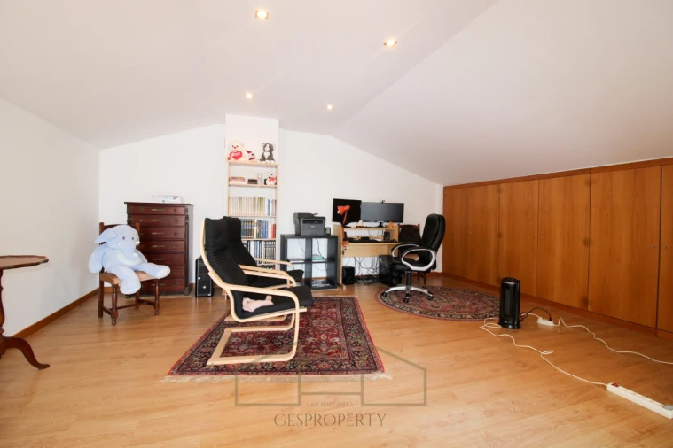 Moradia T3 para Venda em Charneca de Caparica e Sobreda Foto 37